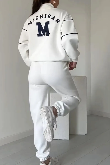 BRIANNA – COMPLETO SPORTIVO CON ZIP
