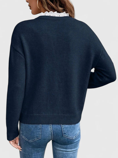 KLARA – MAGLIONE A V CON DETTAGLI IN PIZZO