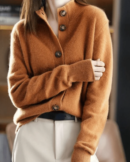 MARISSA – MAGLIONE CON BOTTONI ACCOGLIENTE
