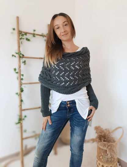 ROSA – ELEGANTE SHRUG IN MAGLIA