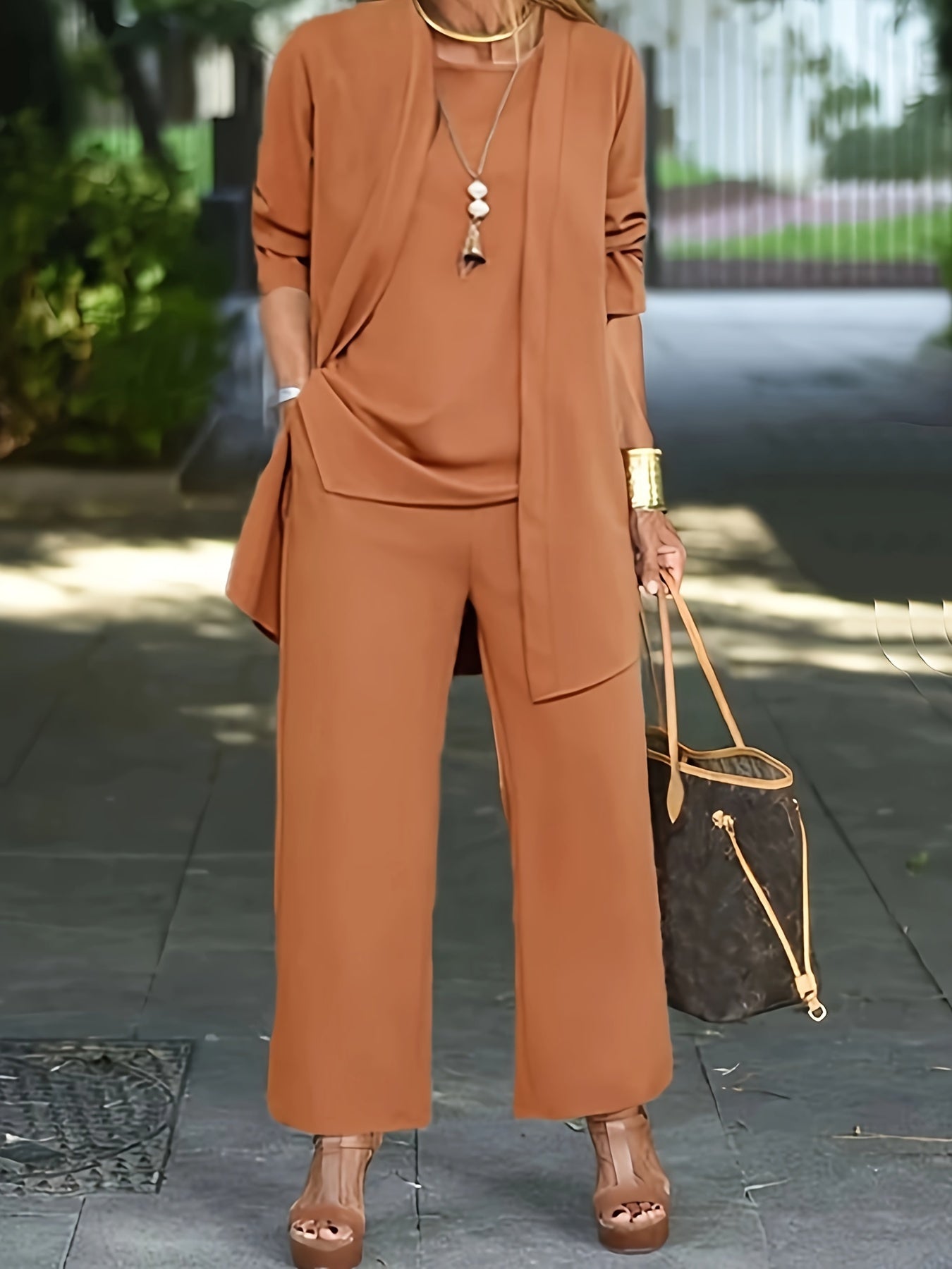 MELISSA – SET TRE PEZZI MODERNO ED ELEGANTE