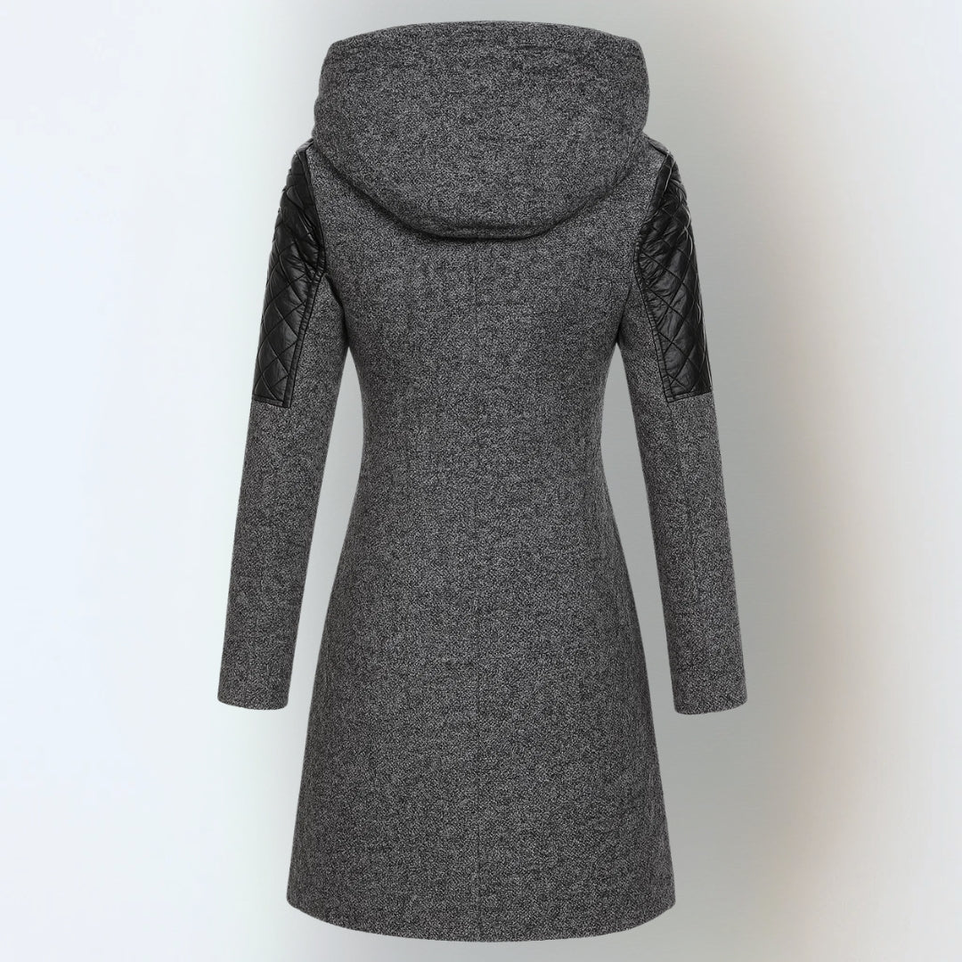 SOPHIA – GIACCA MODERNA IMBOTTITA CON CAPPUCCIO