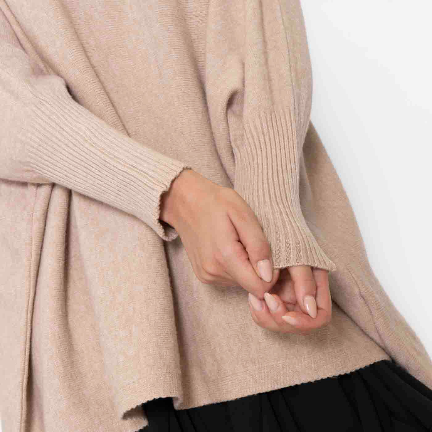 Maglione Oversized Beige - Completamente caldo!