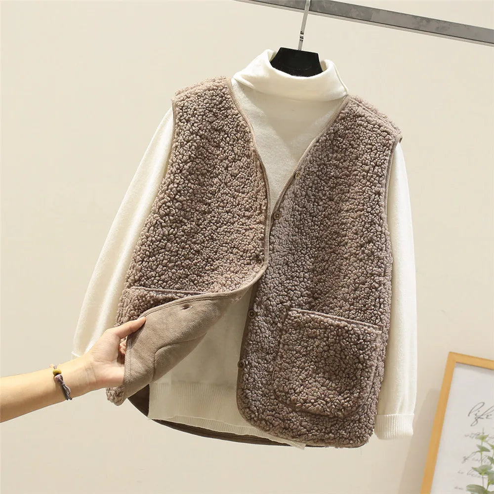 FABIENNE – GILET CON BOTTONI ACCOGLIENTE