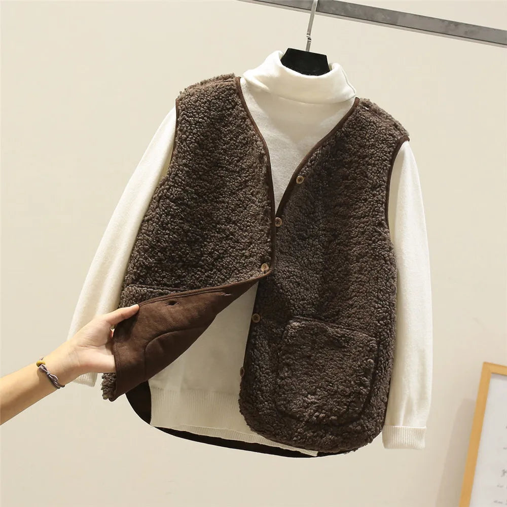 FABIENNE – GILET CON BOTTONI ACCOGLIENTE