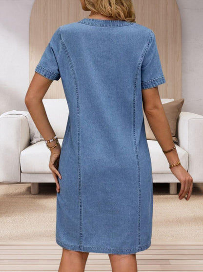Barbara™ | Abito in denim estivo con scollo a V