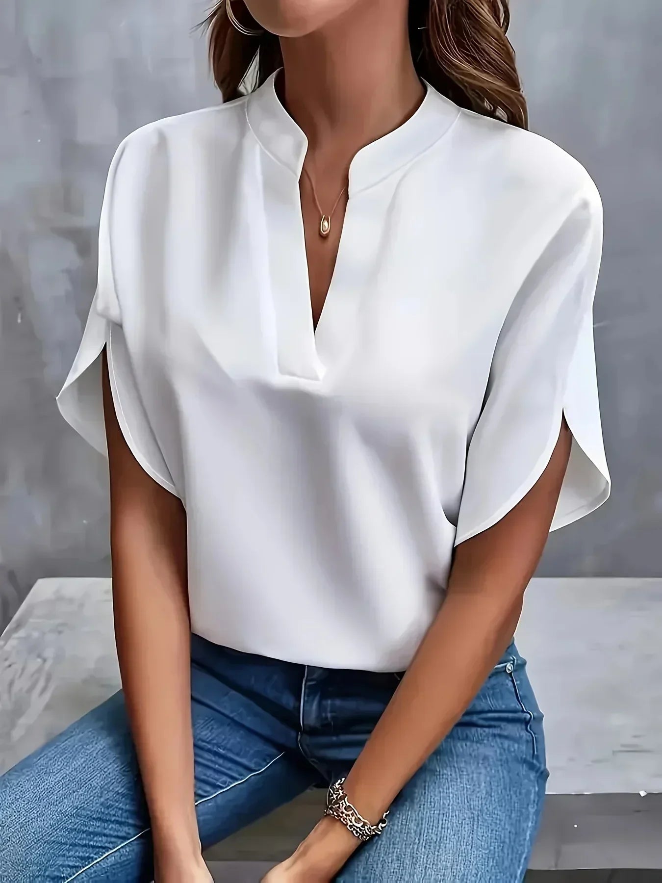 Thalia™ | Blusa elegante con taglio raffinato