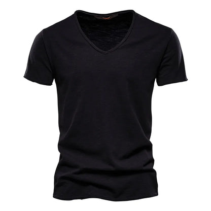 Léon™ | T-Shirt Uomo Base con Scollatura a V Profonda