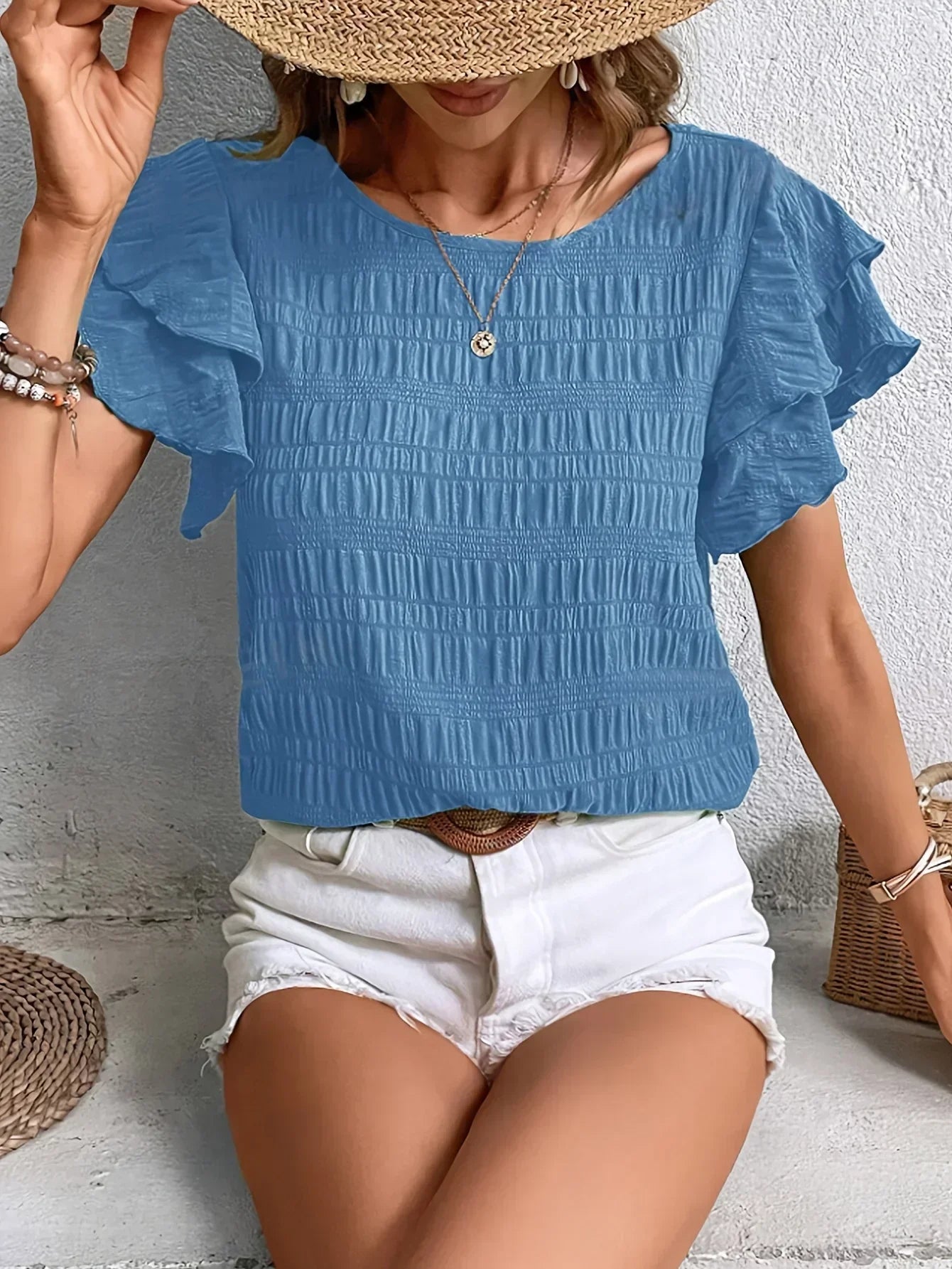 Charmaine™ | Blusa leggera con ruches giocose