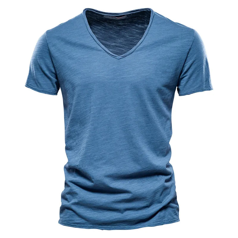 Léon™ | T-Shirt Uomo Base con Scollatura a V Profonda