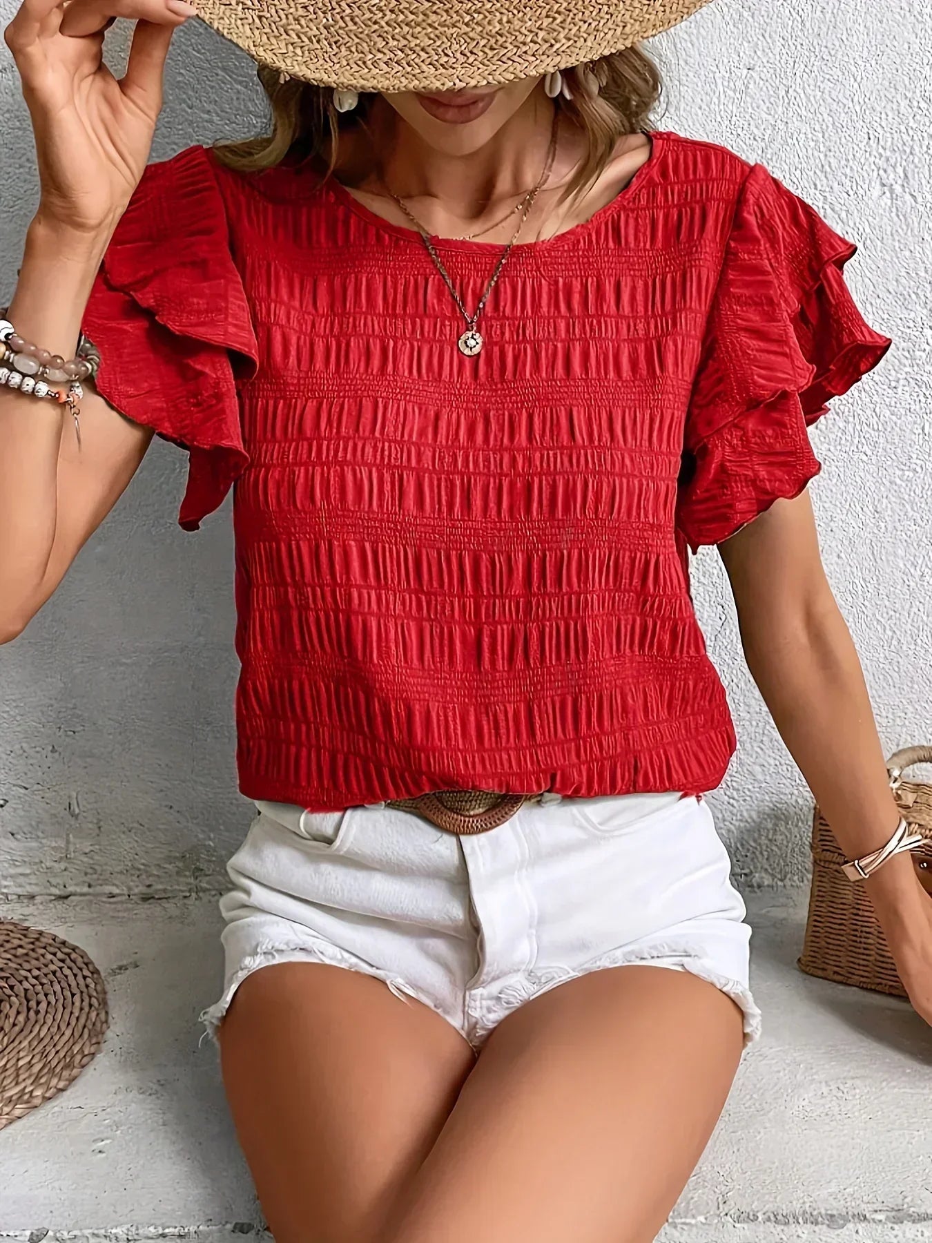 Charmaine™ | Blusa leggera con ruches giocose