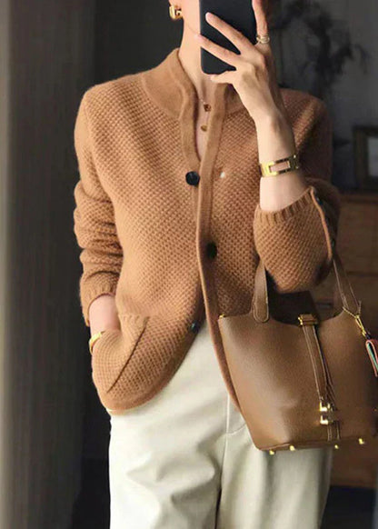 JOYCE – IL CALDO MAGLIONE CON CAPPOTTO