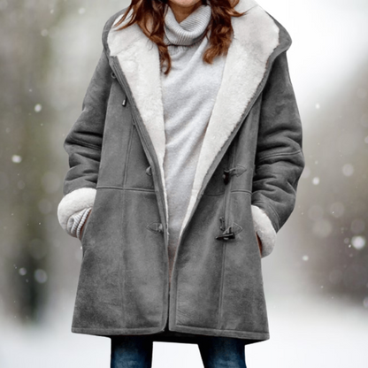 MIRANDA – GIACCA INVERNALE CON CAPPUCCIO ACCOGLIENTE