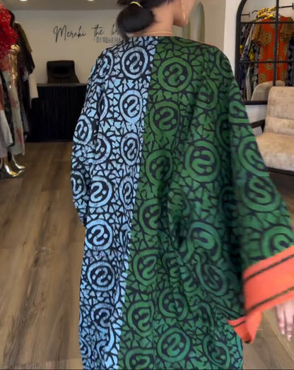 IMANI – ABITO MAXI KAFTANO V-NECK CON STAMPA AFRICANA