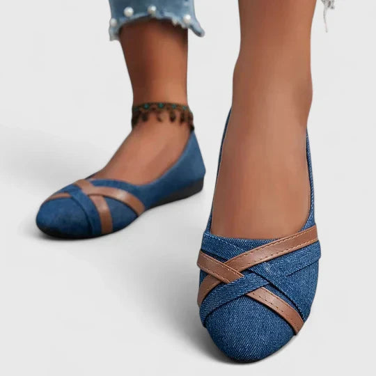 KHIANNA – BALLERINE CON CINTURINI INCROCIATI
