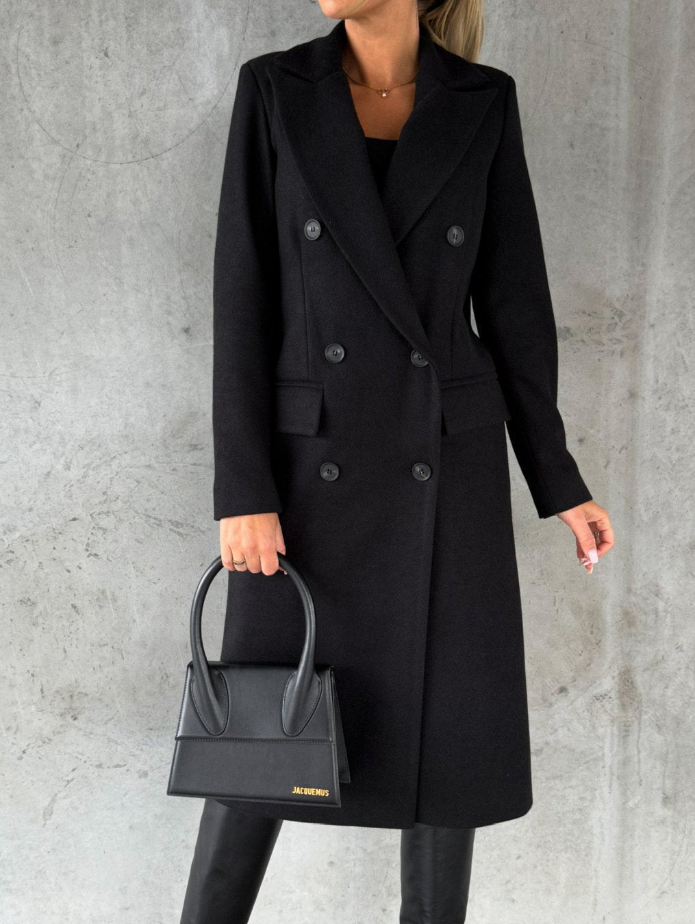 MONIQUE – MANTELLO LUNGO ELEGANTE A DOPPIO PETTO