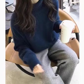 Sanne™ | MAGLIONE A COLLO ALTO COLORATO