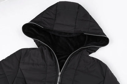 VALERIA – ELEGANTE GIACCA INVERNALE CON CAPPUCCIO