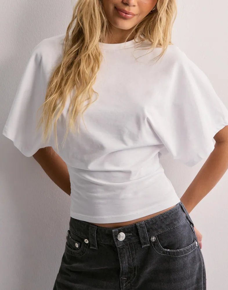 Vera™ | T-shirt Corto Elegante